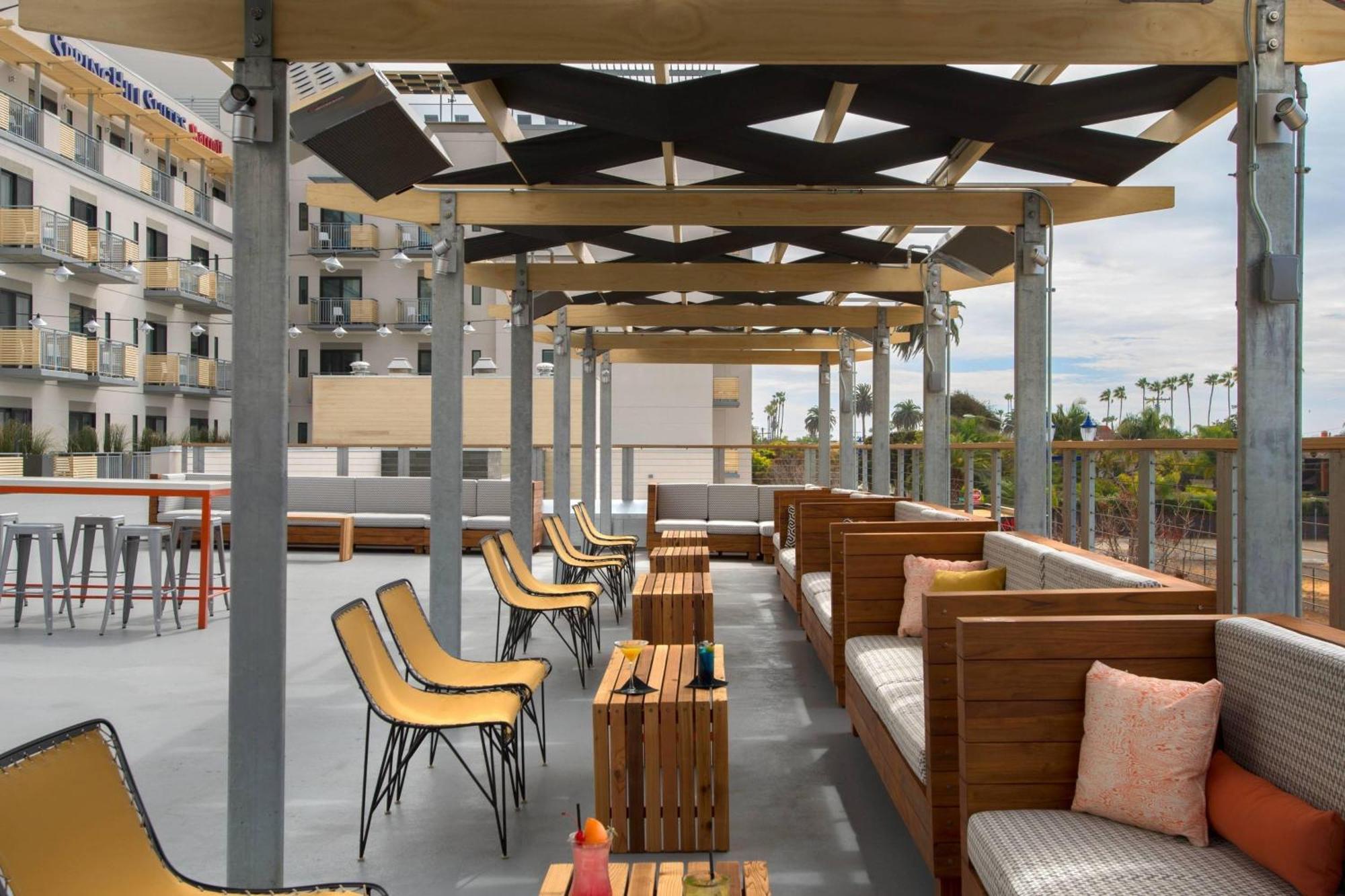 Springhill Suites By Marriott Oceanside Beach Bagian luar foto