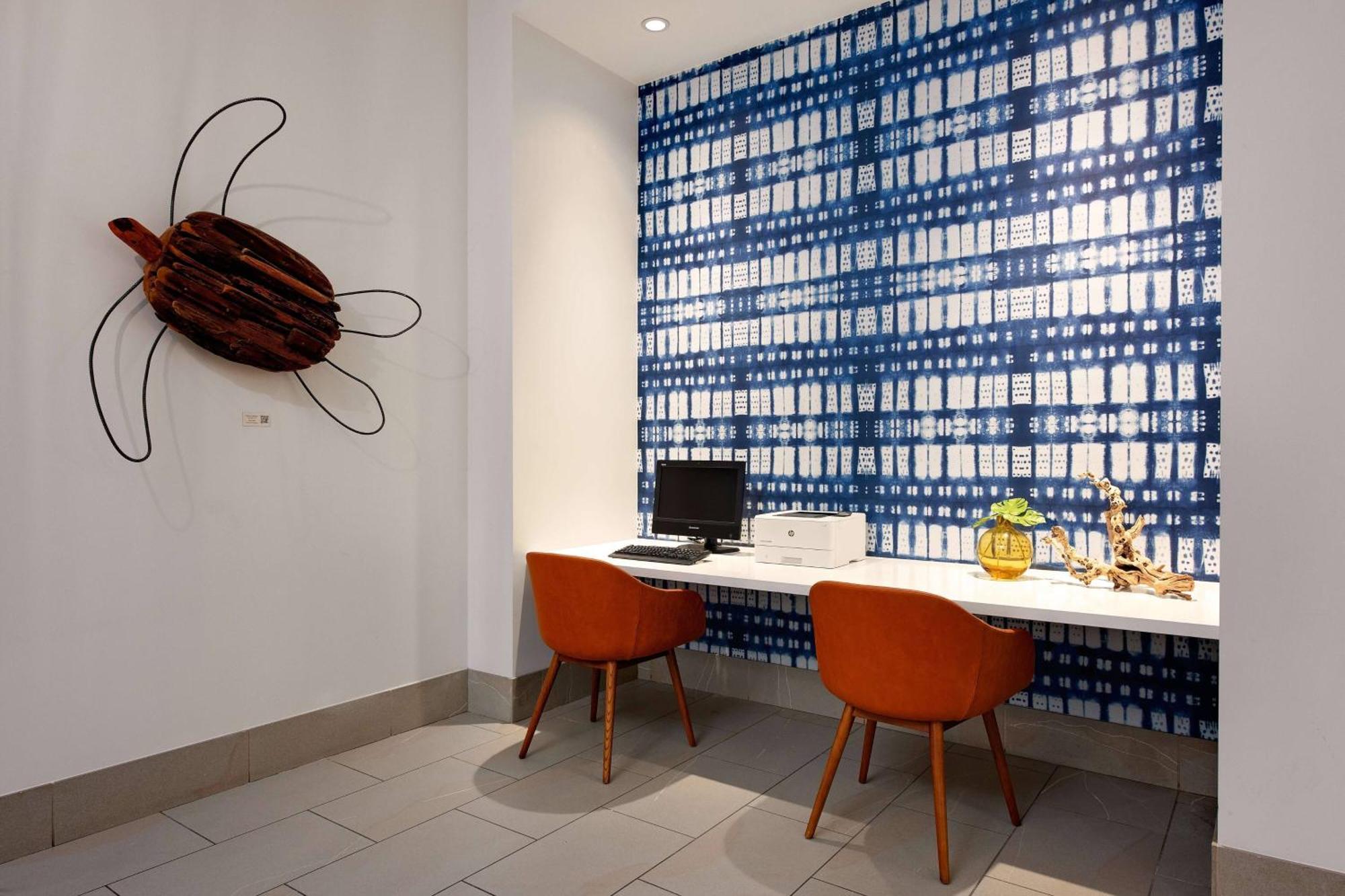 Springhill Suites By Marriott Oceanside Beach Bagian luar foto