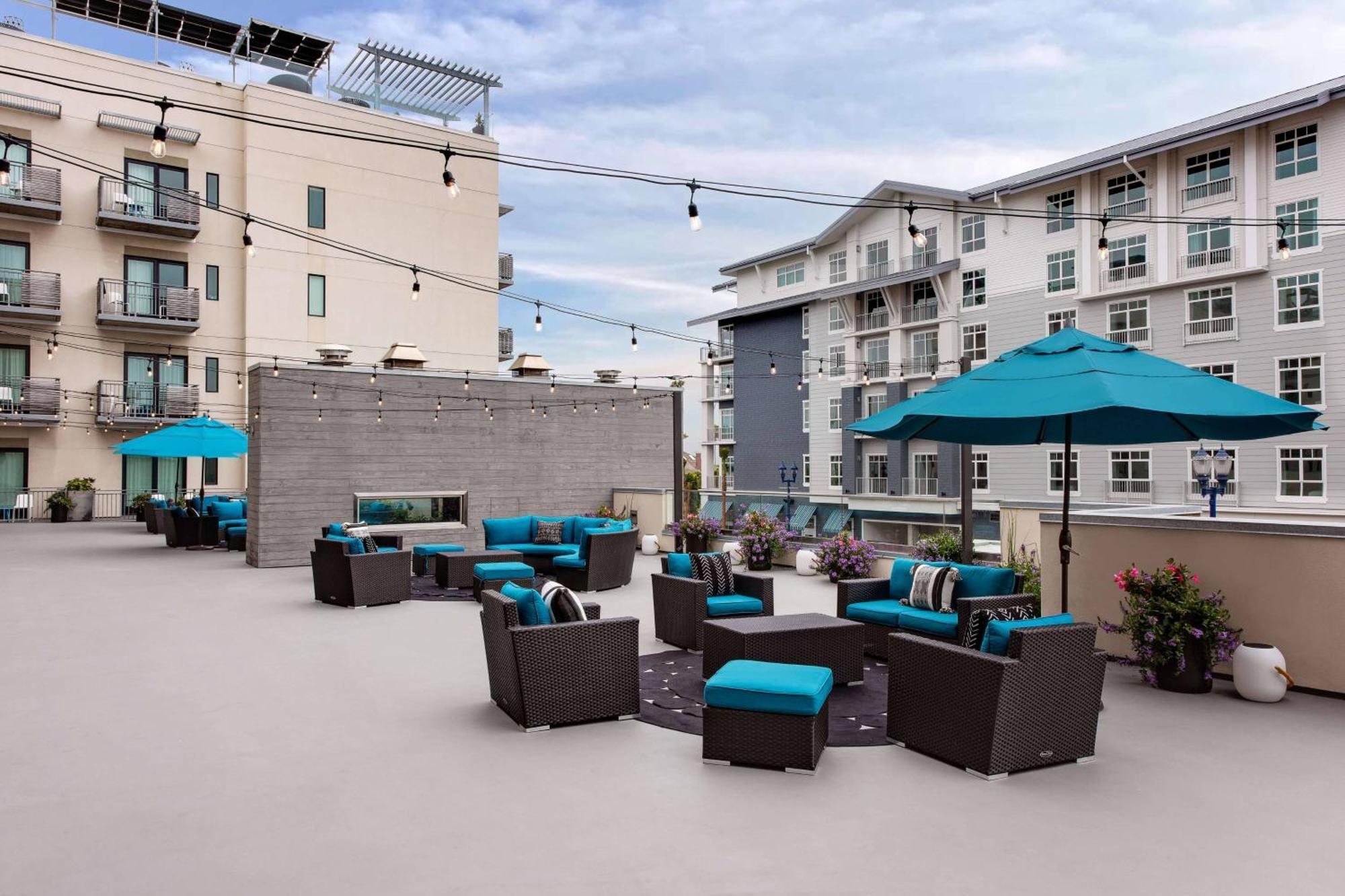 Springhill Suites By Marriott Oceanside Beach Bagian luar foto